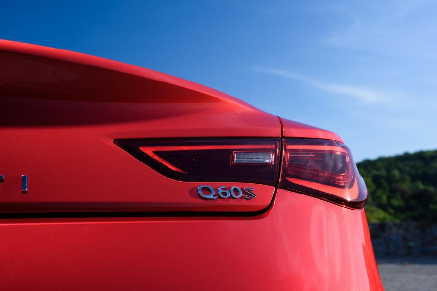 Детали экстерьера Infiniti Q60S 3.0t (CV37) 2017 года  (CIS) (фото 20 из 26)